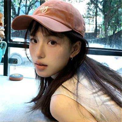 小资女孩向前冲